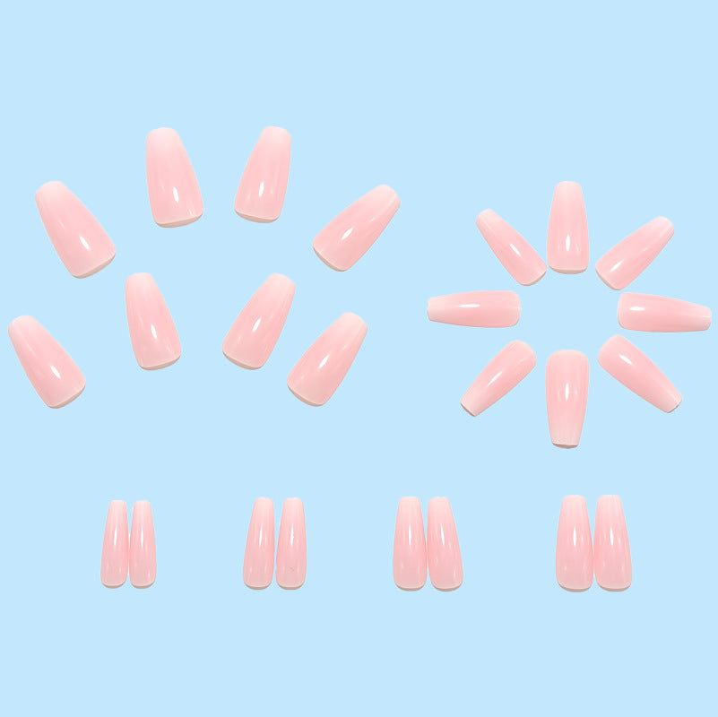 Künstliche Nagelverlängerung Im Eleganten Design Brehn