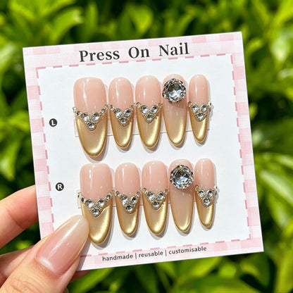 Anpassbare florale Press-On Nagelkollektion