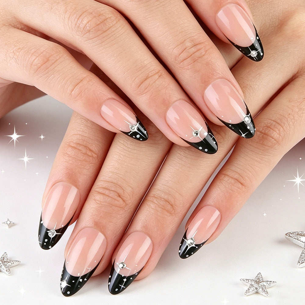 Elegante Stiletto-Nagelkunst Brehn