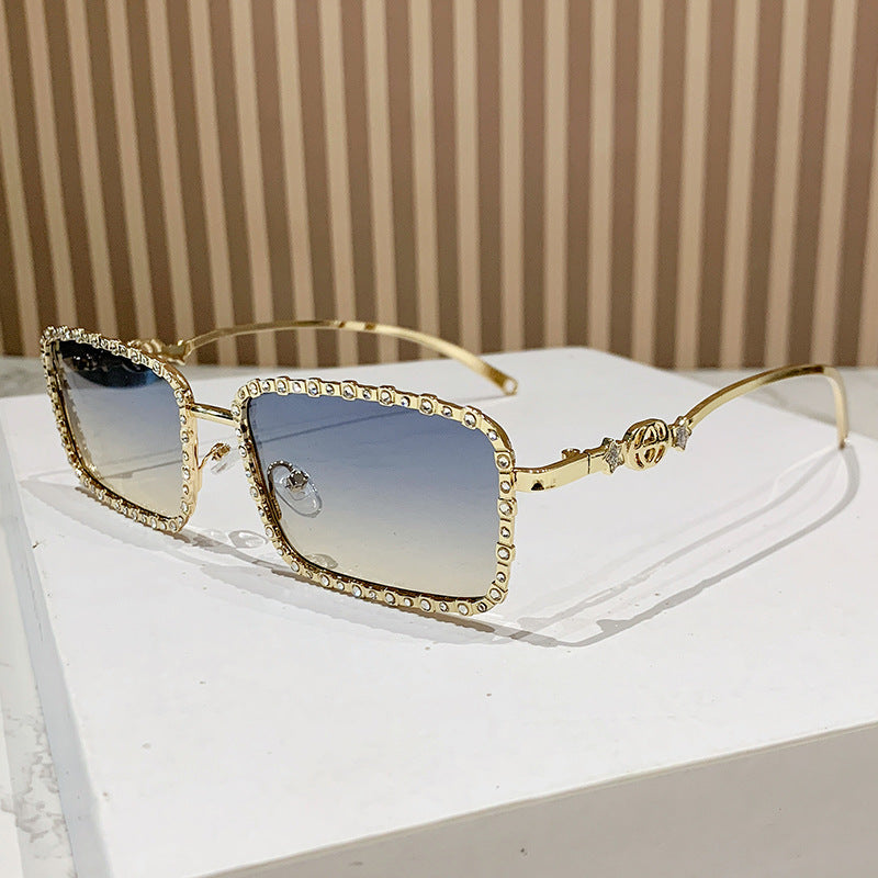 Damen elegante quadratische Sonnenbrille mit luxuriösem Strassrahmen Brehn