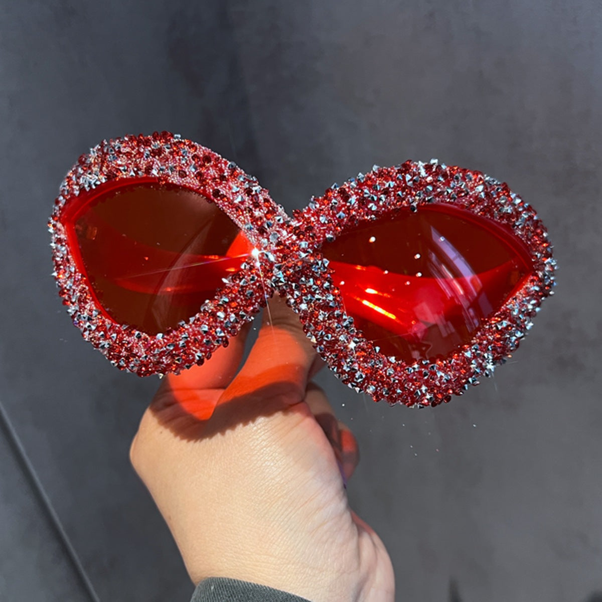 Damen extravagante Sonnenbrille mit funkelndem Kristallbesatz Brehn