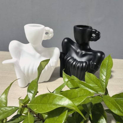 Dekorative Damenfigur Gießkanne Brehn