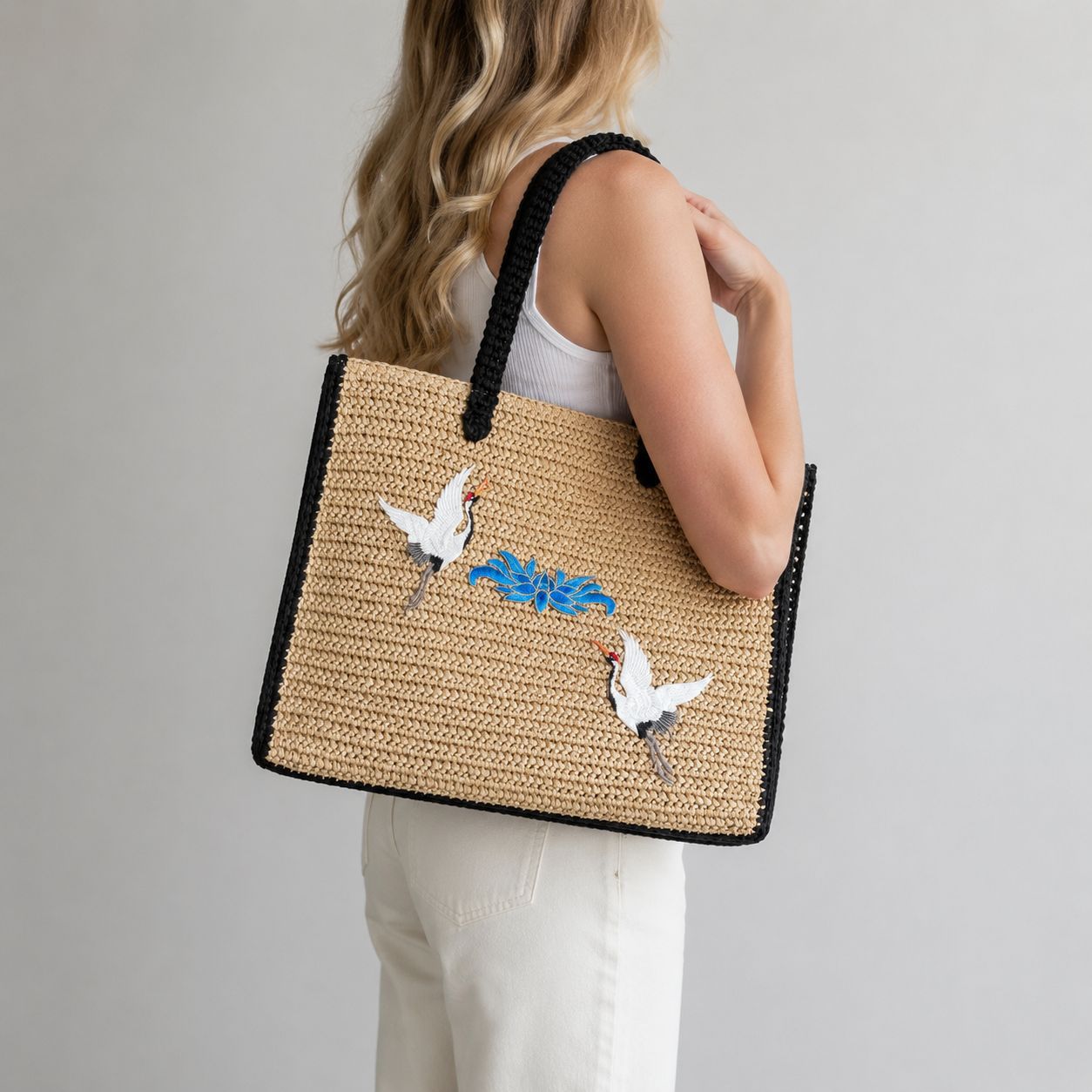 Handgefertigte Shoppingtasche mit Aufwändiger Stickerei Brehn