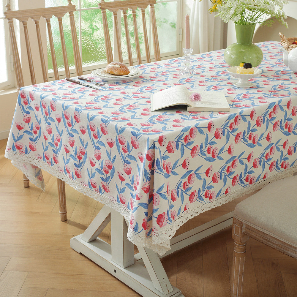 Florale Tischdecke