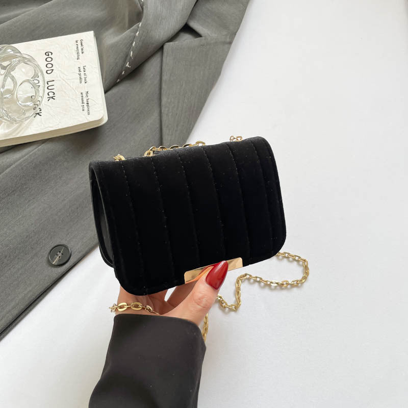 Elegante gesteppte Samt Umhängetasche Brehn