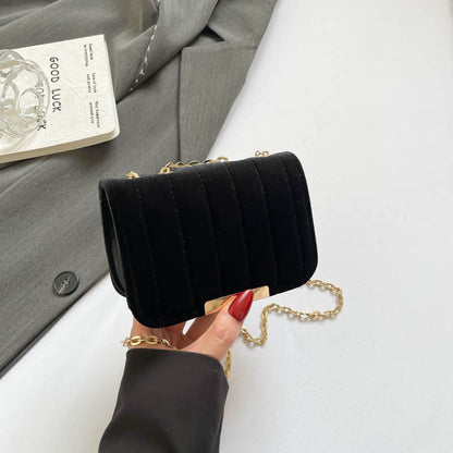 Elegante gesteppte Samt Umhängetasche Brehn