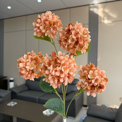 Lebensechte Hortensie Blumenanordnung