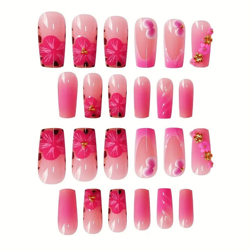 Florale Acryl-Nagelkunst-Verstärkungen Brehn