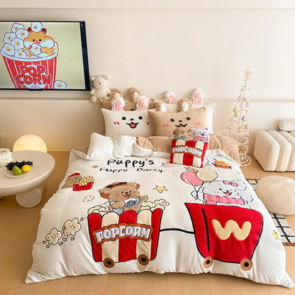 Flauschige Bettwäsche-Garnitur mit gesteppter Kuscheloberfläche, 3D-Teddy-Applikationen und wärmender Microfaserfüllung Brehn