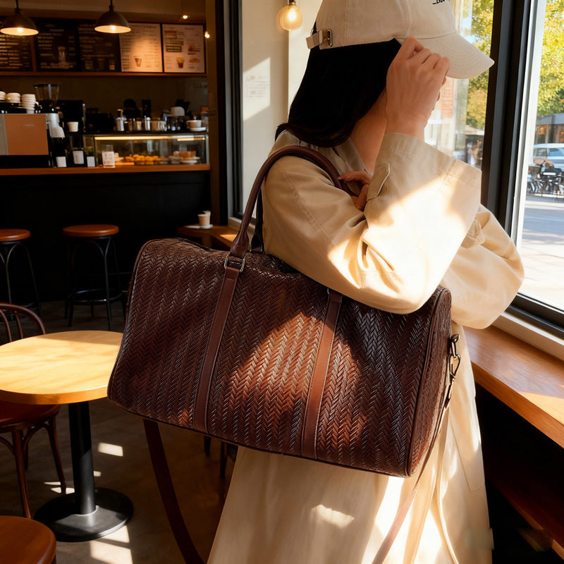 Sportliche Reisetasche Im Modernen Korbmuster Brehn