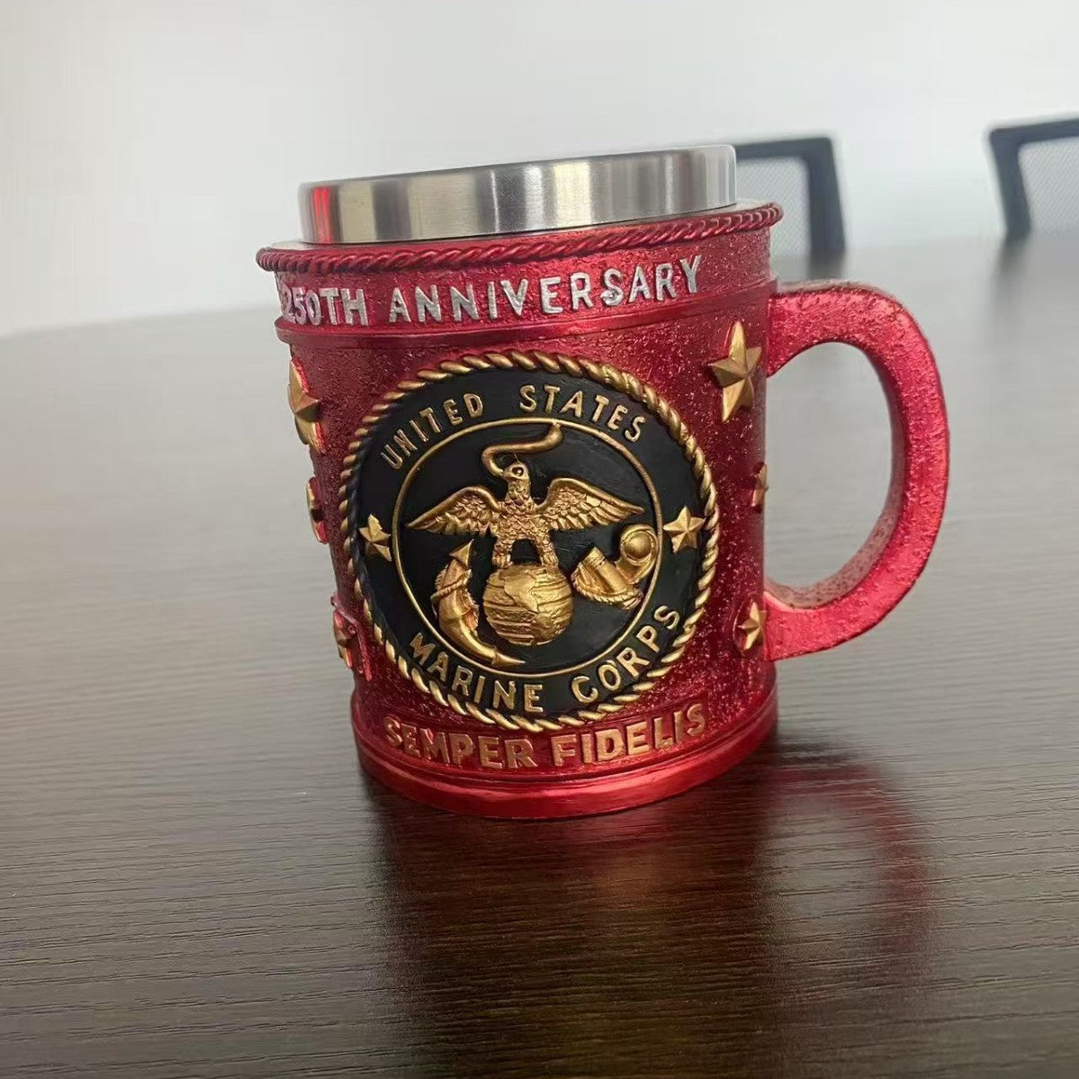 Boxhandschuh-förmige Kaffeetasse Brehn