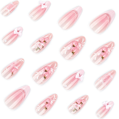 Kunstvolle Nagelverlängerungen mit floralem Design Brehn