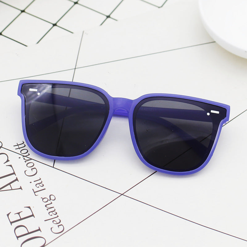 Damen moderne Sonnenbrille mit filigranem Rahmen und UV-Schutz Brehn