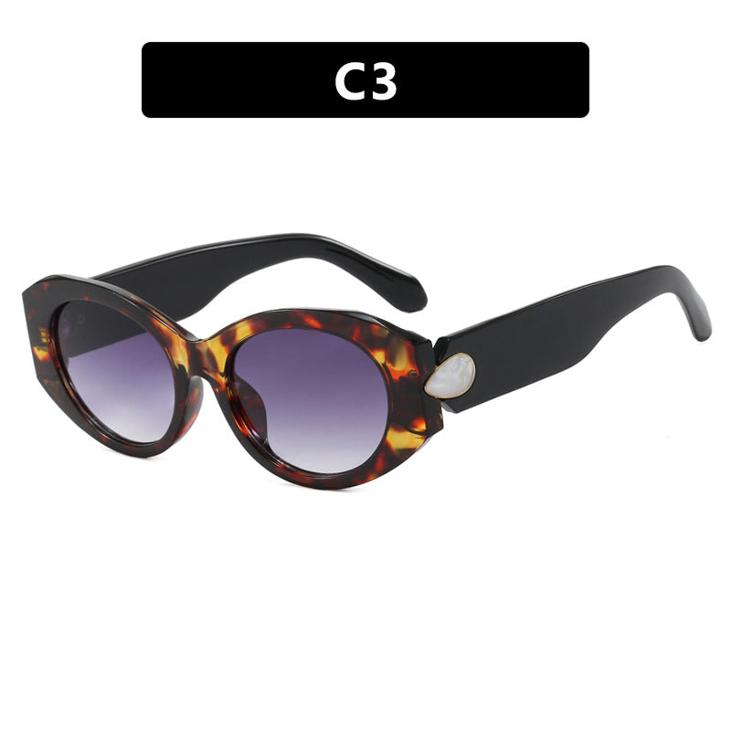 Damen elegante Sonnenbrille mit stilvollen Konturen Brehn