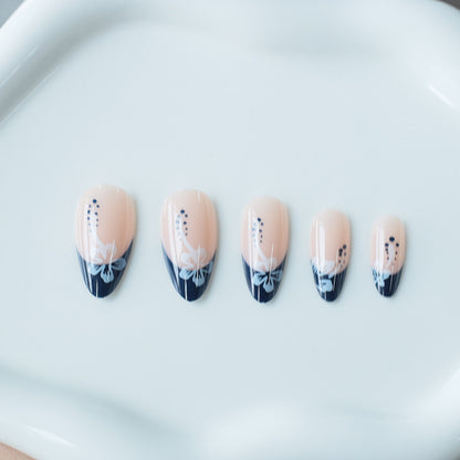 Blumige Eleganz Acryl Nagelkunst Brehn
