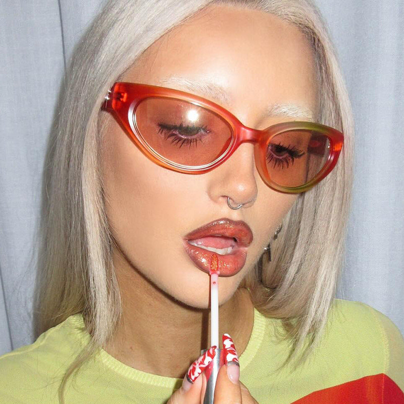 Damen extravagante Sonnenbrille mit geschwungenem Design Brehn
