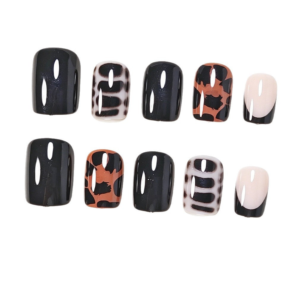 Künstlerisches Press-On-Nagelspitzen-Set Brehn