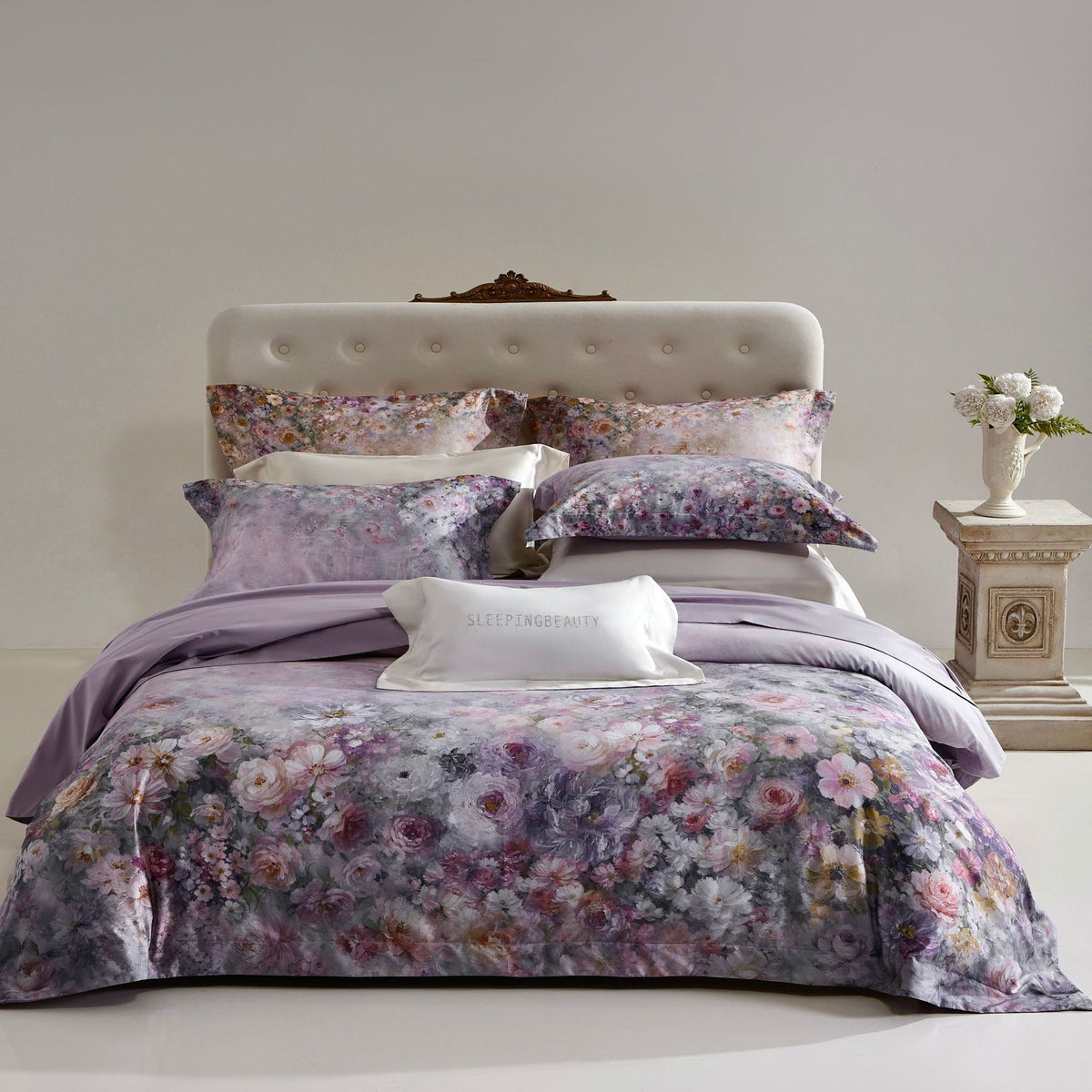 Luxus Floral Baumwollsatin Bettbezug Set mit Kontrastsaum und Kissenbezügen
