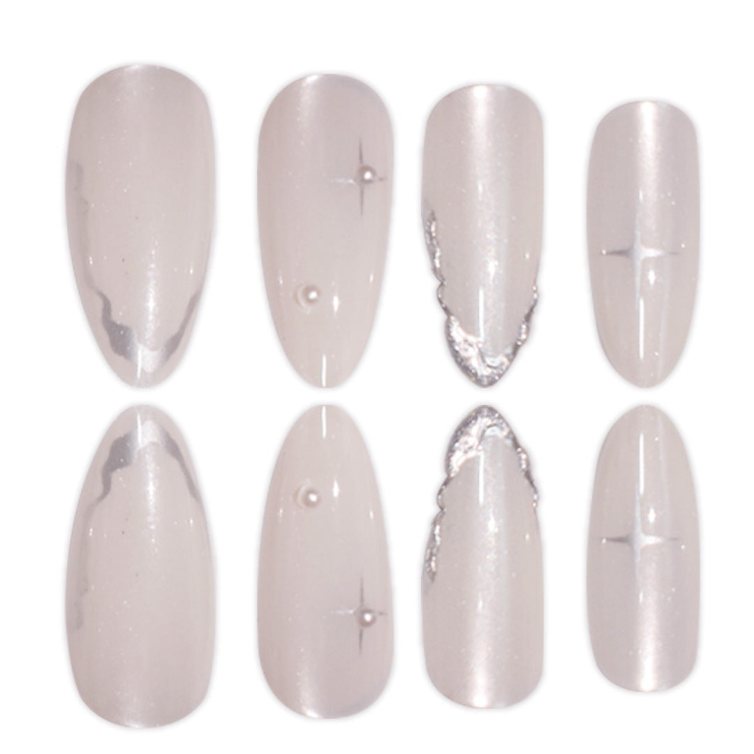 Elegante Stiletto Press-On Nagelkunst mit glänzendem Finish Brehn