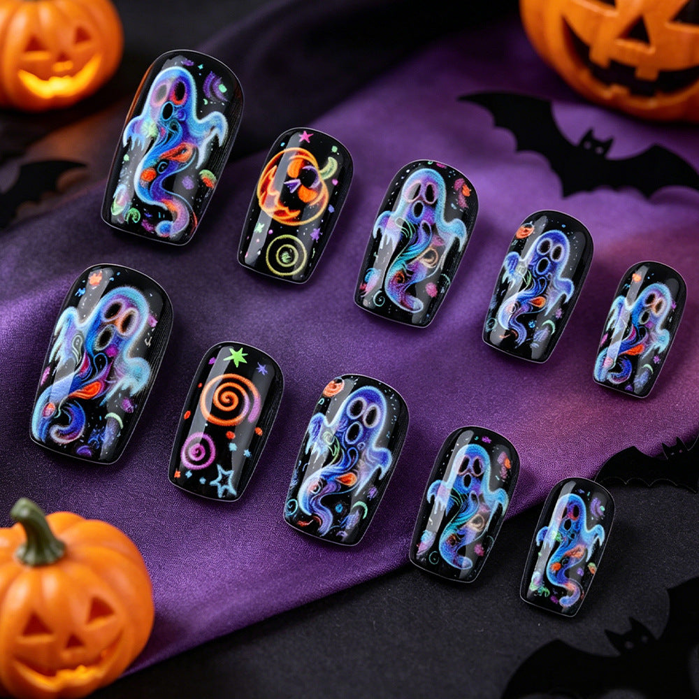 Künstlerisches Halloween-Themen Press-On Nail Design Brehn
