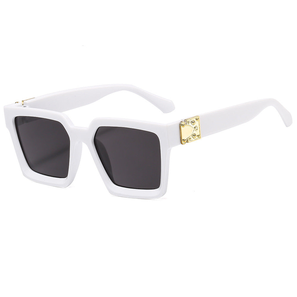 Damen stilvolle quadratische Sonnenbrille mit goldenen Akzenten Brehn