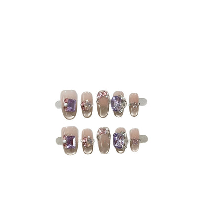 Elegante mit Rhinestones verzierte Aufklebnägel
