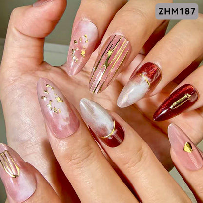 Elegantes Press-On Nagelkunst-Set Brehn