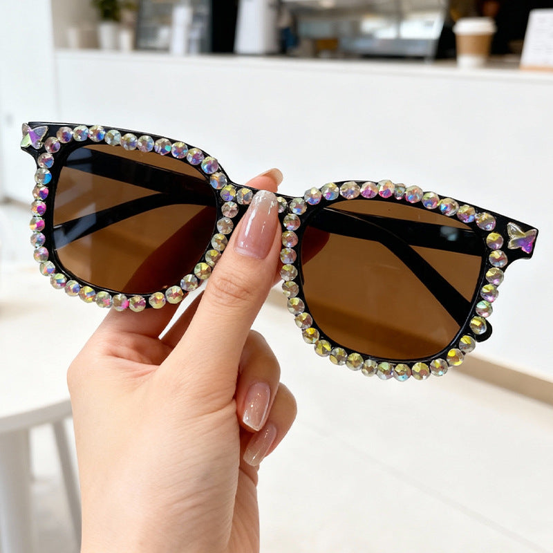 Kristall-verzierte Katzenaugen-Sonnenbrille Brehn