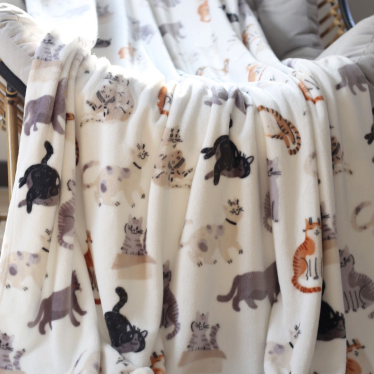 Gemütliche Einhorn-Design Fleece Hoodie Decke