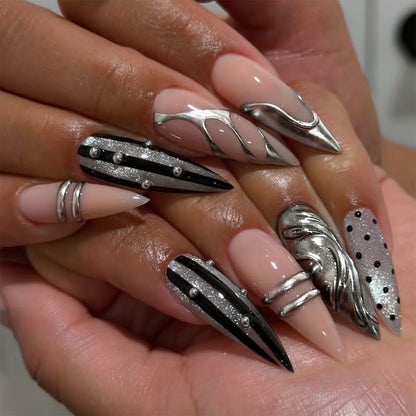 Kunstnagelset mit luxuriösen 3D-Designs und eleganten Akzenten Brehn