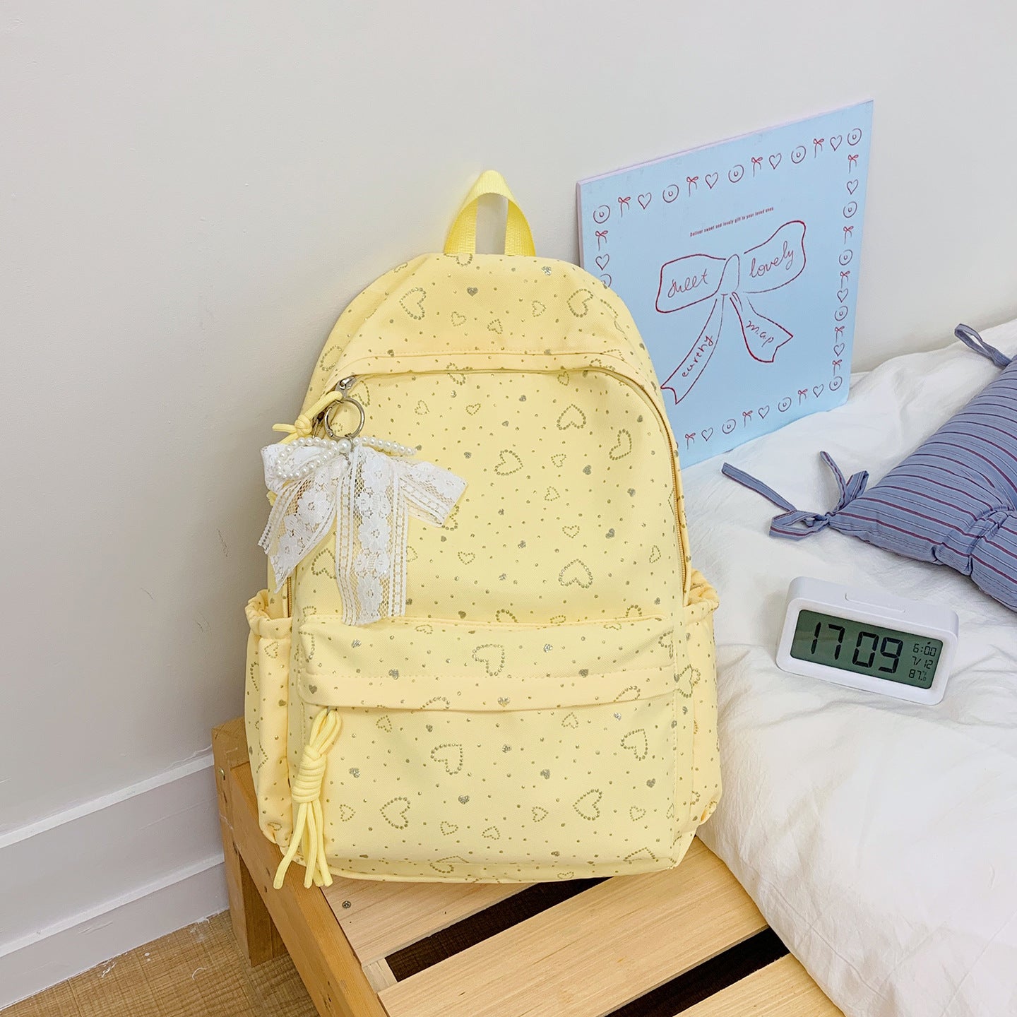 Herz-gestalteter lässiger Schulrucksack