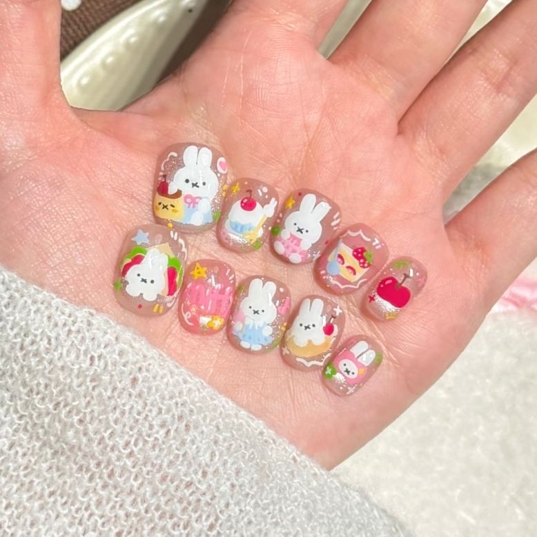 Süßes Charakter Press-On Nagelkunstset Brehn