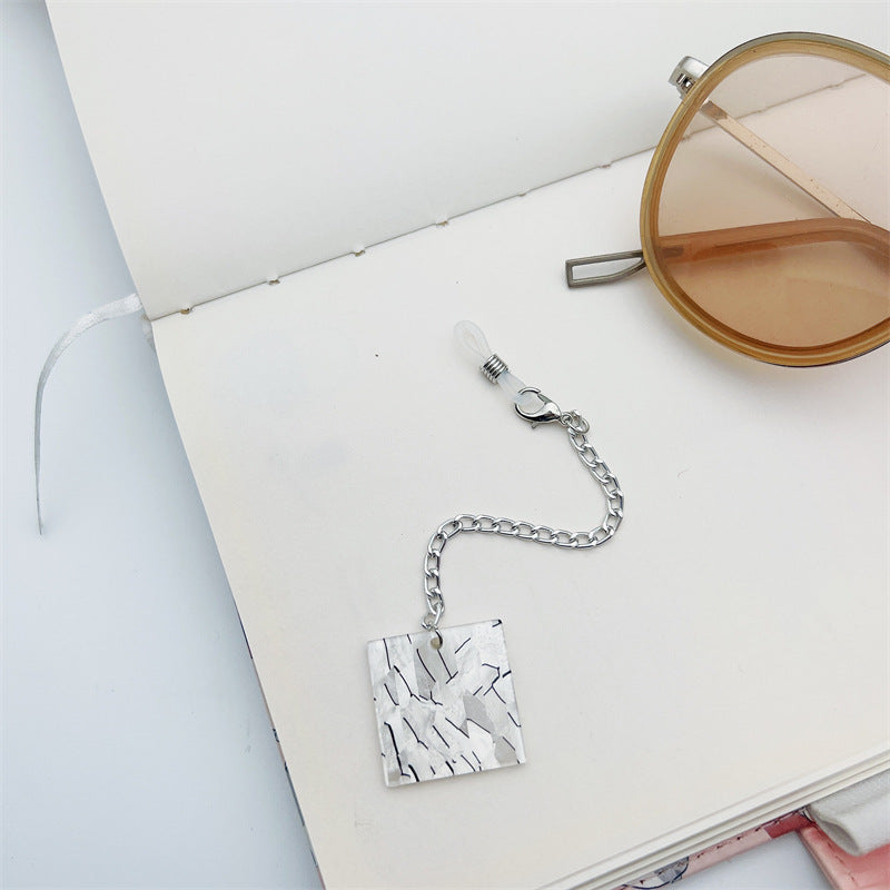 Herz-Design Brillenkettenhalter Brehn