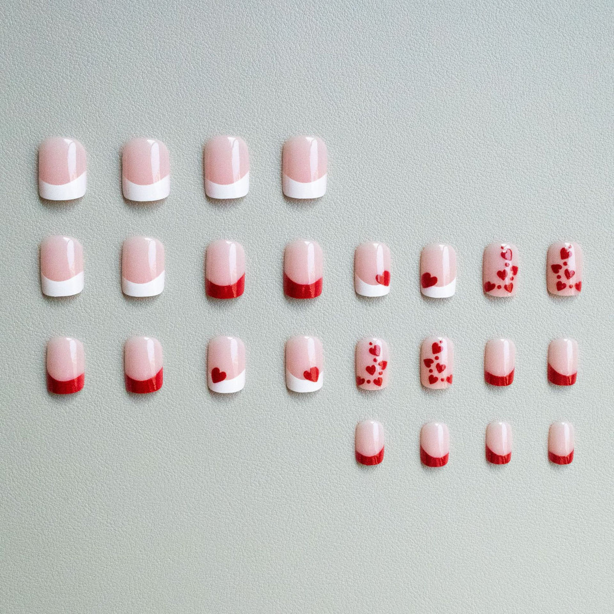 Künstlerisches Herz-Themen Nageldesign-Set