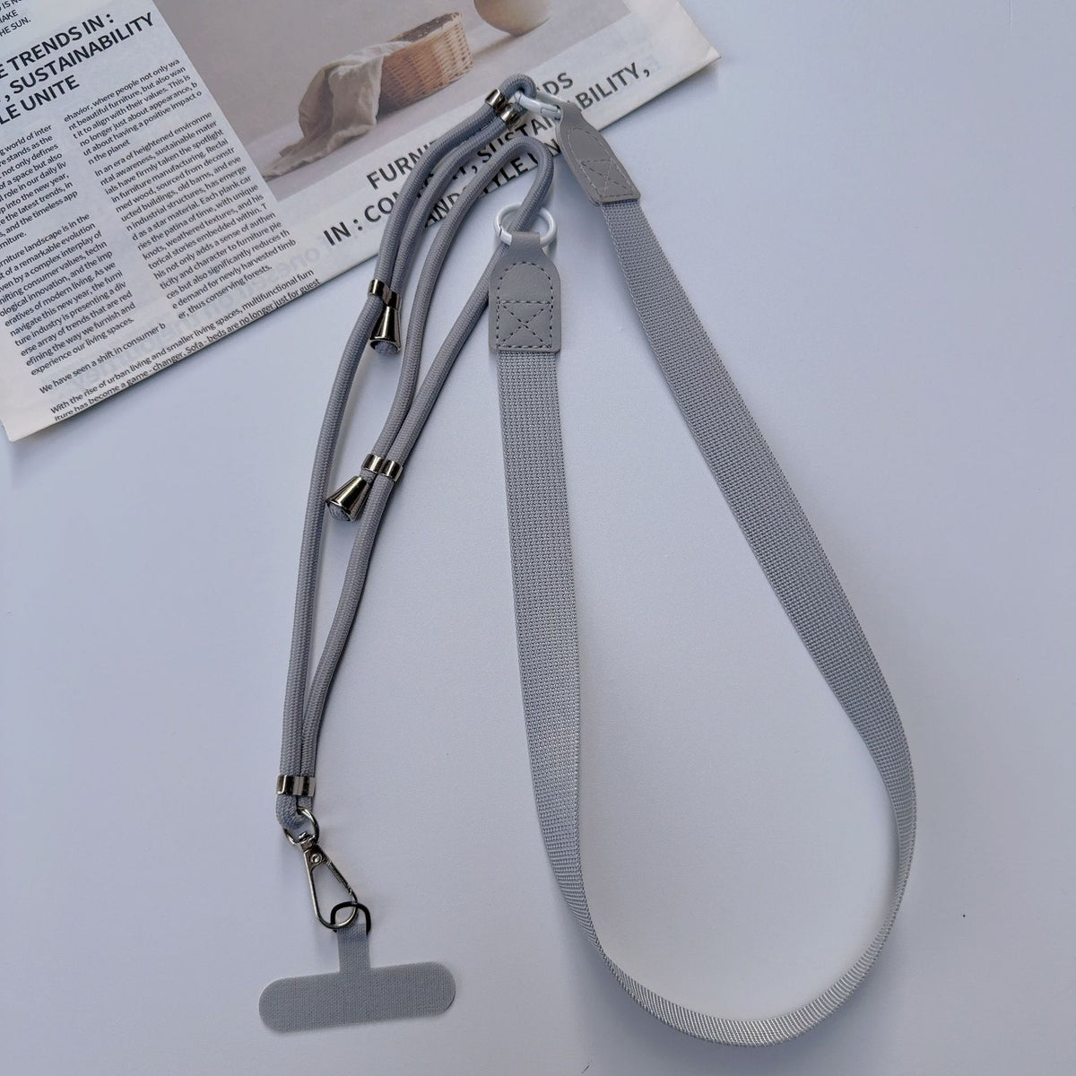 Multifunktionale verstellbare Halskette mit ID-Halter Brehn