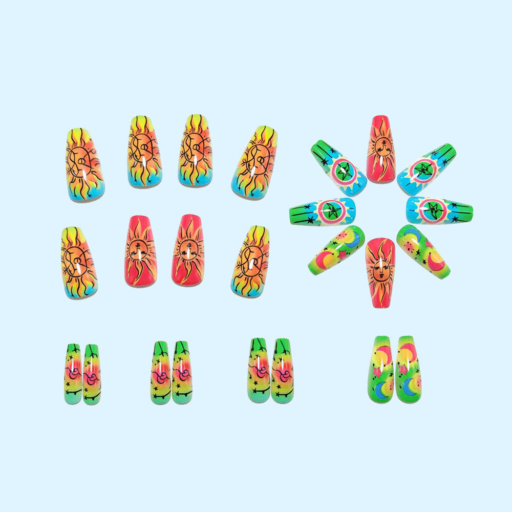 Kreative Kunstnägel im Neon-Motiv und fantastischen Mustern Brehn
