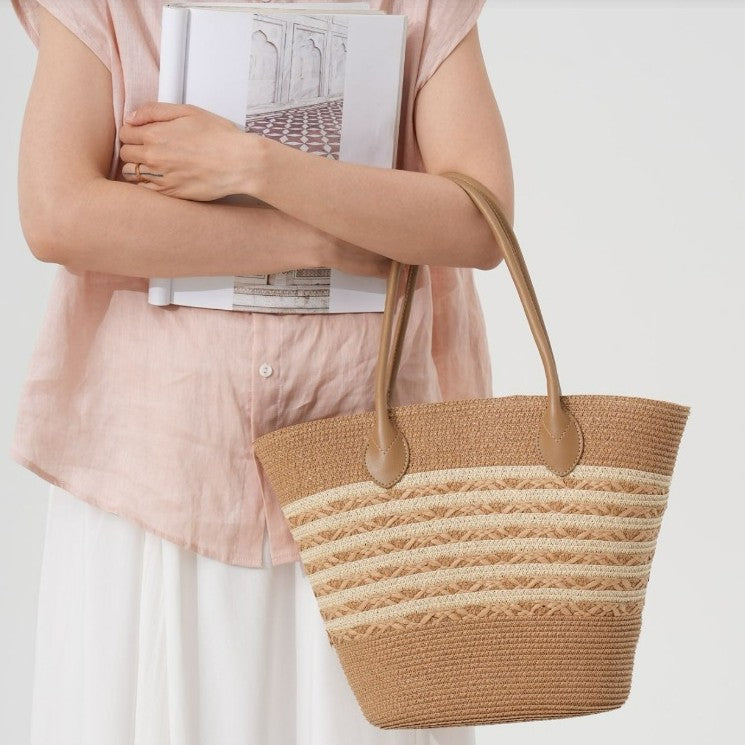 Elegante Einkaufstasche Aus Geflochtenem Naturmaterial Brehn