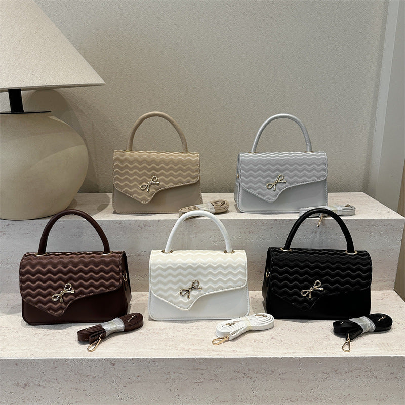 WoChic Texturierte Handtasche Brehn