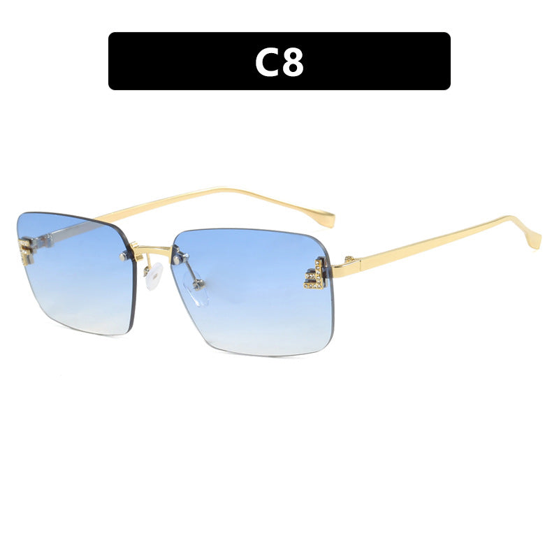 Damen quadratische Sonnenbrille mit elegantem goldenen Rahmen und stylishen Gläsern Brehn