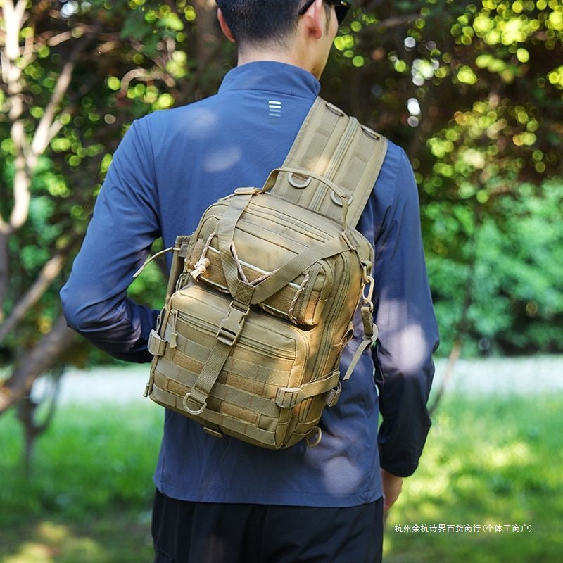 Taktischer Rucksack Mit Vielseitiger Fächerorganisation Brehn
