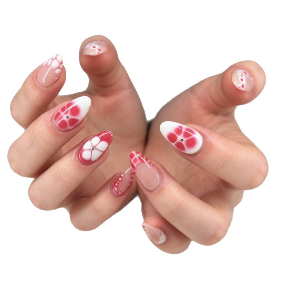 Künstliche Nagelspitzen mit Aufregendem Design und Eleganten Akzenten Brehn