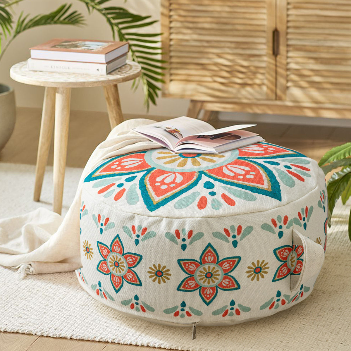 Rundes Sitzpouf mit gewebtem Baumwollbezug und ethnischem Mandala-Print Brehn