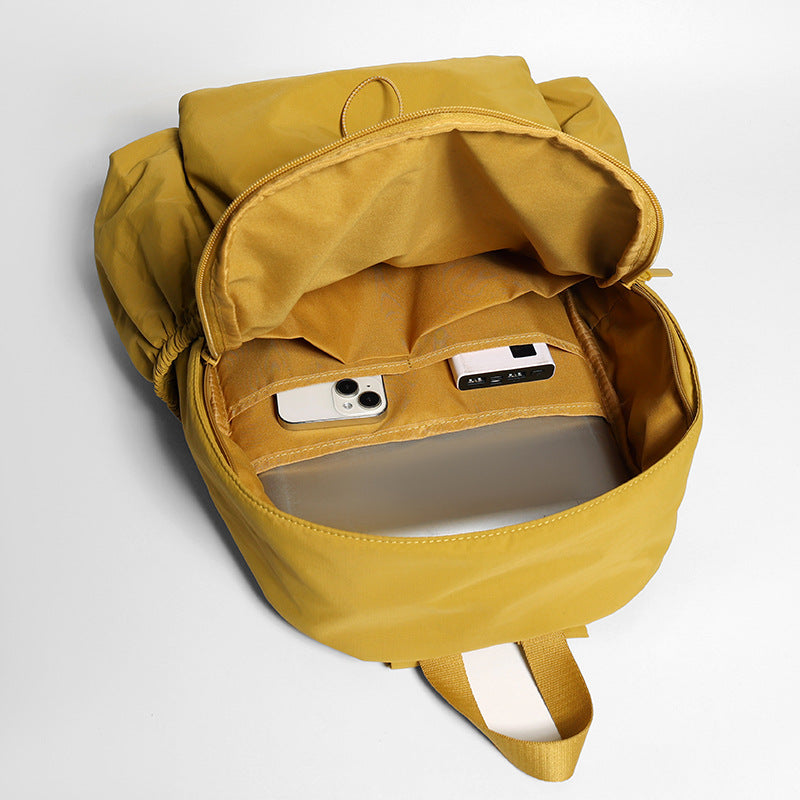 Wasserabweisender leichter Reiserucksack
