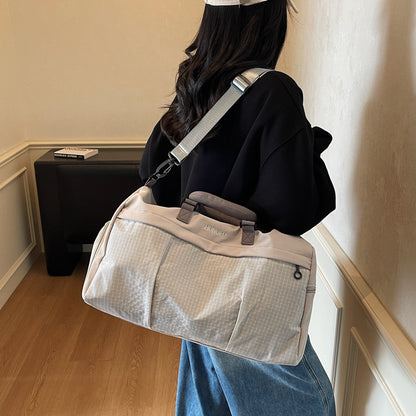Stylische Reis-Duffel-Tasche mit hochwertigem wasserabweisendem Material Brehn