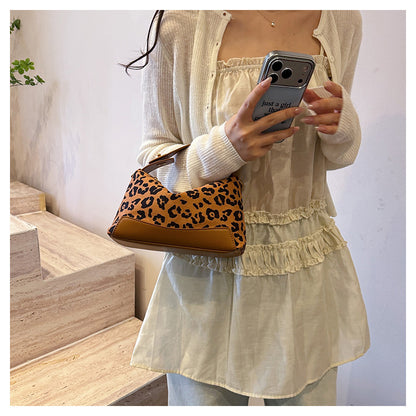 Wildleder Mini Bucket Handtasche