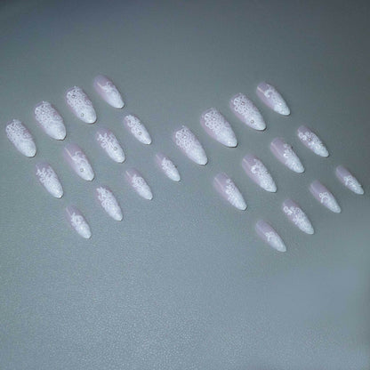 Elegantes Spitzen Design Acryl Nagelkunst Set