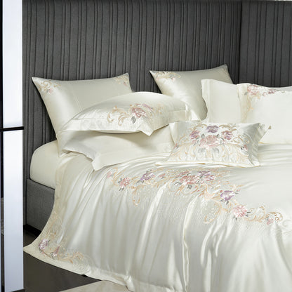 Besticktes Satin-Bettwäsche-Set mit Luxus-Applikationen