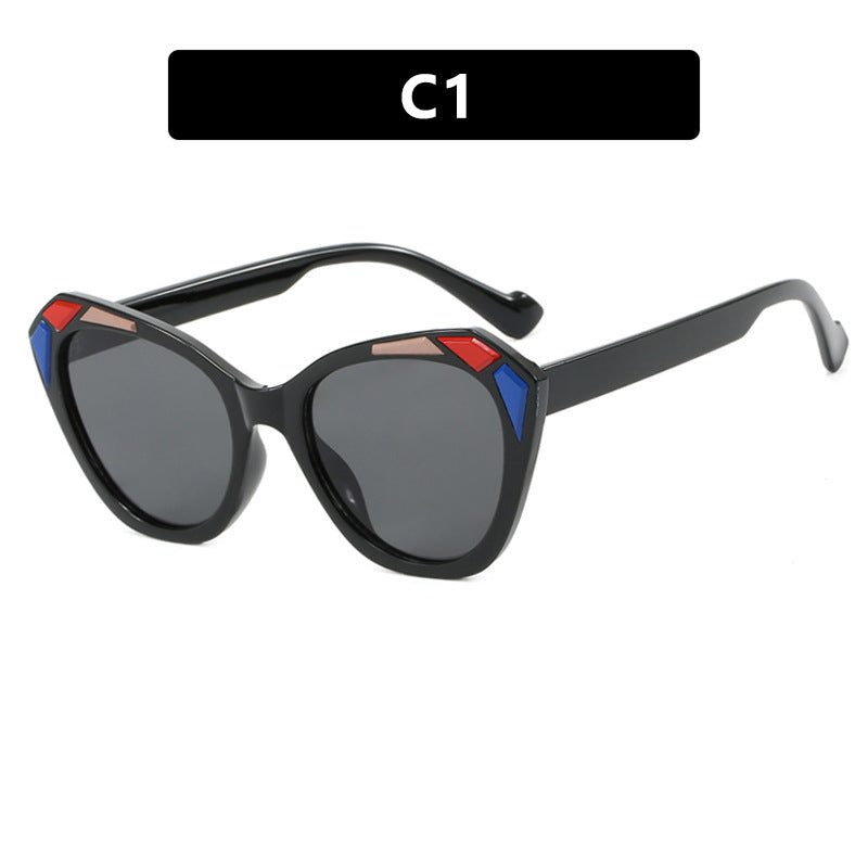 Damen Katzenaugen-Sonnenbrille mit modischen Details Brehn