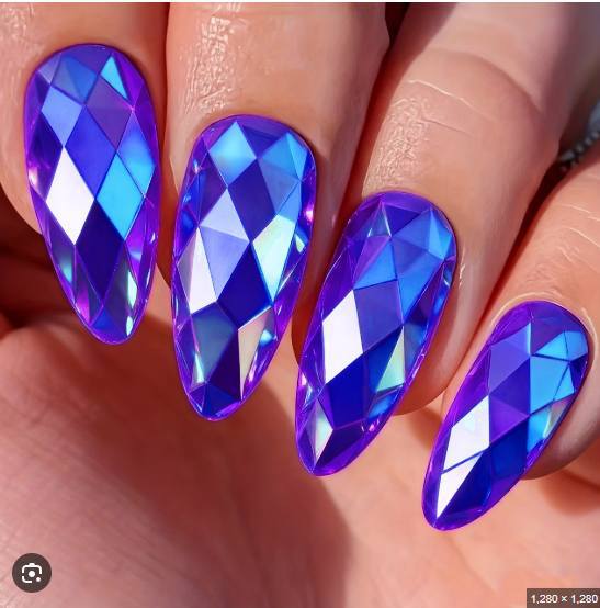 Künstlerisches Press-On-Nagel-Set mit geometrischem Design Brehn