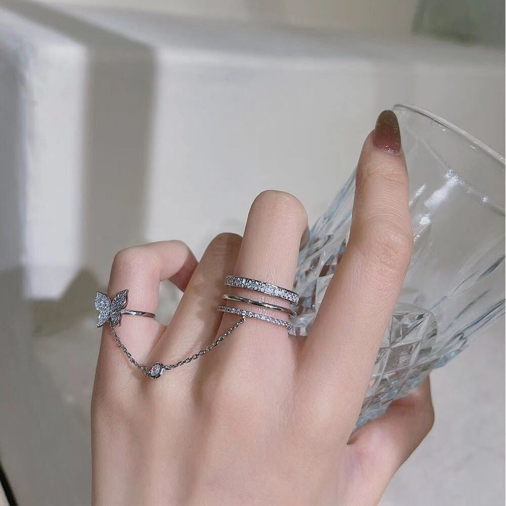 Verspieltes Ring-Set mit Schmetterlings-Elementen Brehn